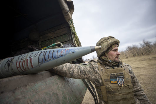 Германия дава най-големия си досега пакет военна помощ за Украйна с танкове и дронове за 2,7 млрд. евро