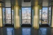 Разгледайте футуристичния апартамент на Карл Лагерфелд в Париж