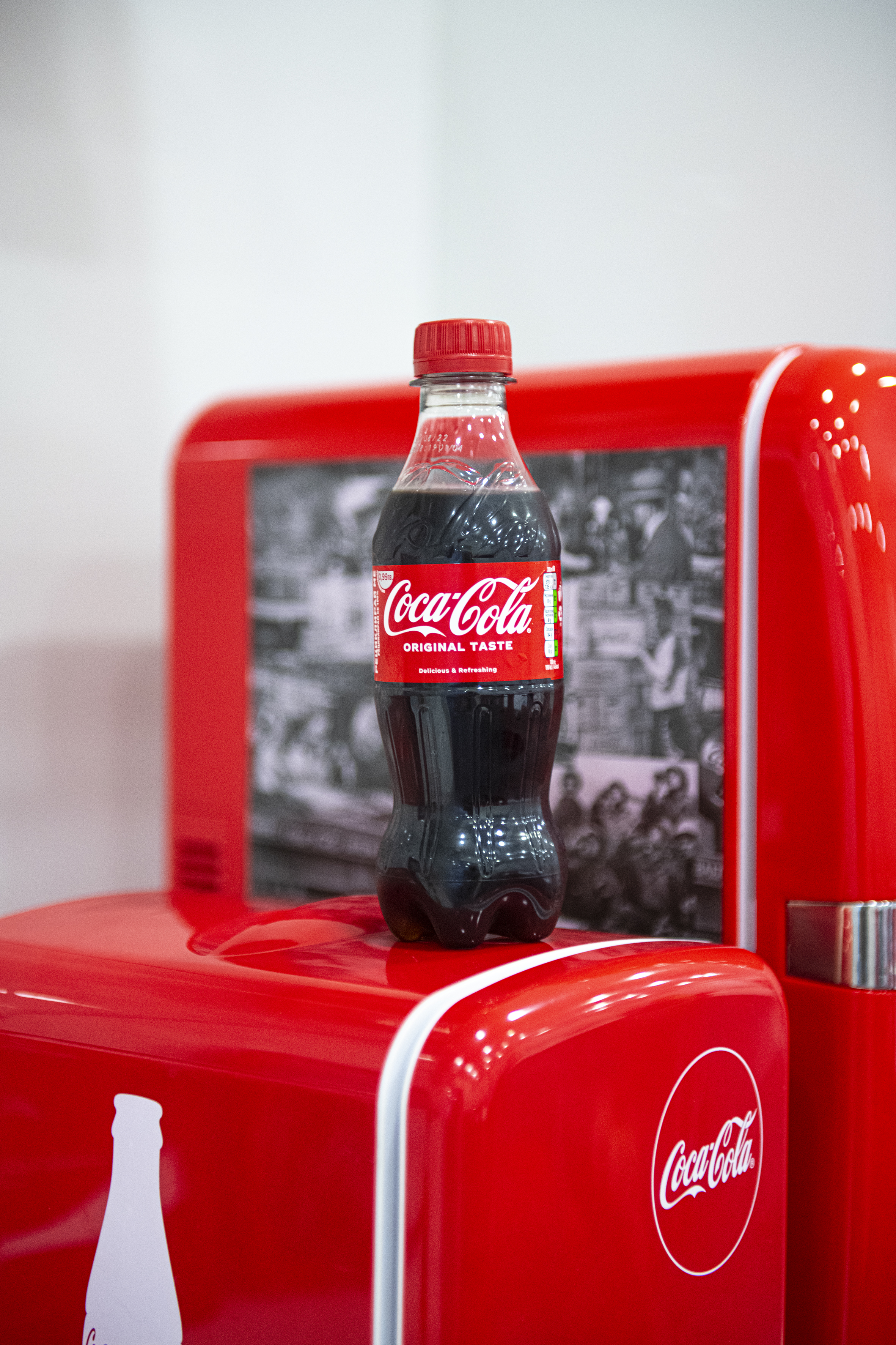  Coca-Cola 300 ml бутилка 