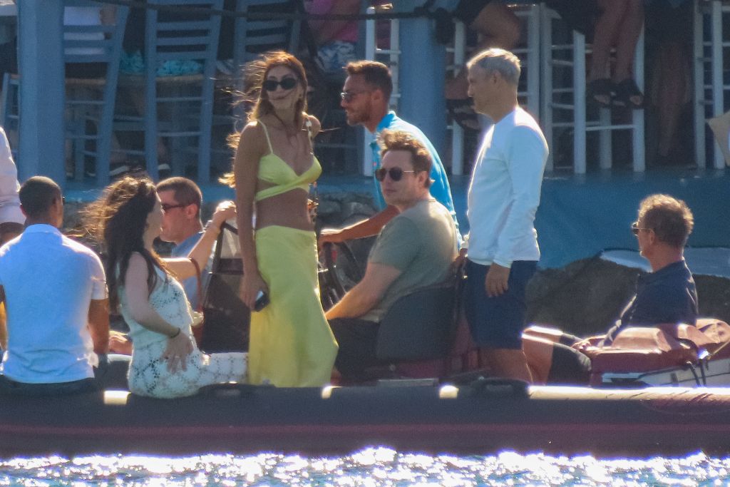  Илон Мъск прекарва ваканцията си на остров Миконос 