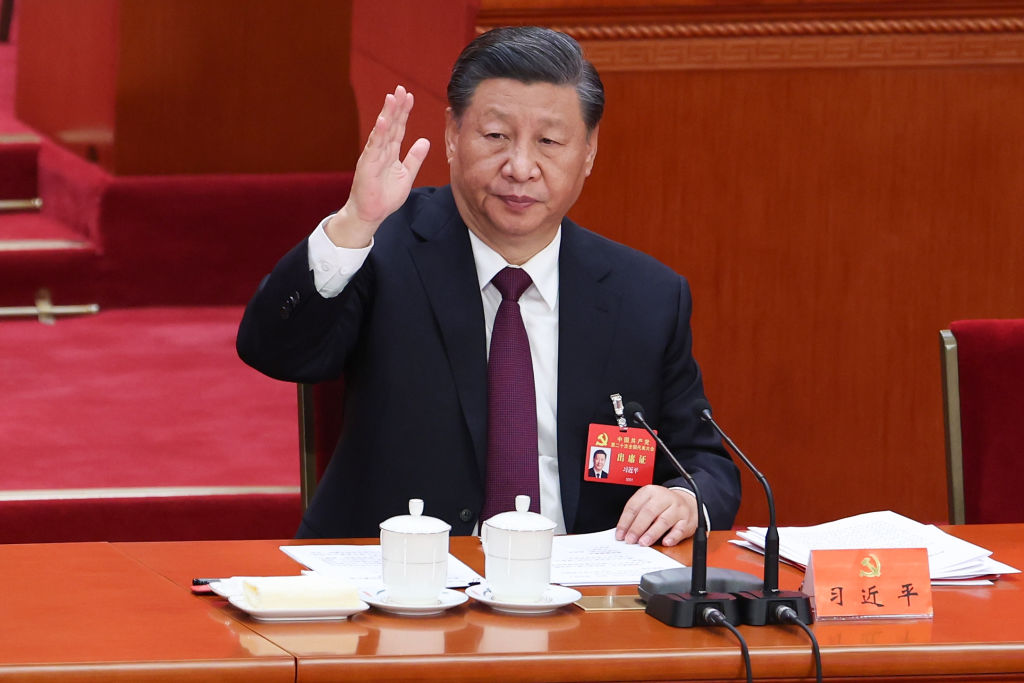  Китайският водач Си Дзинпин остава на поста с нов невиждан трети мандат 