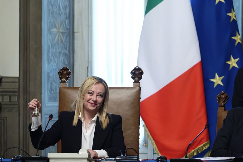  джорджа мелони встъпва в служба като министър председател на италия 