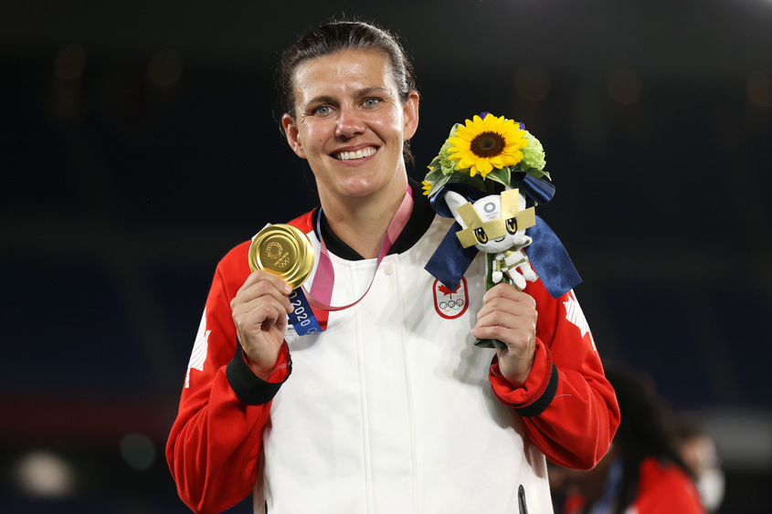  Кристин Синклер, златен олимпийски орден по футбол за тима на Канада 