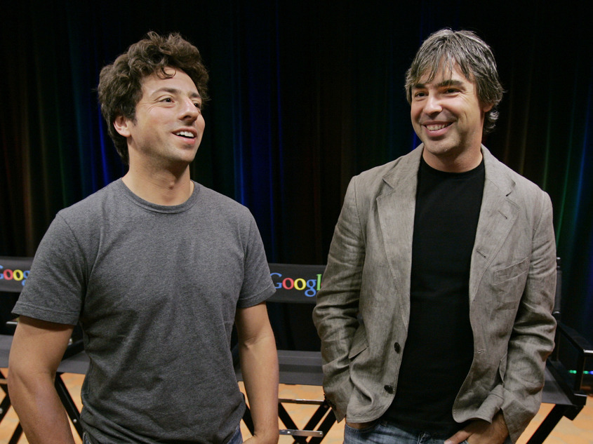  Гугъл става на 25 години - създателите на Гугъл Сергей Брин и Лари Пейдж 