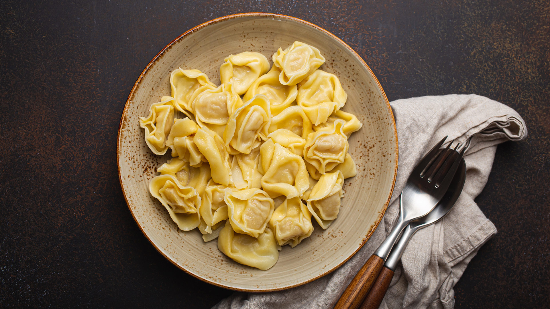  Италия - паста Капалети с пилешко месо и рикота, рецепта Cappellett 