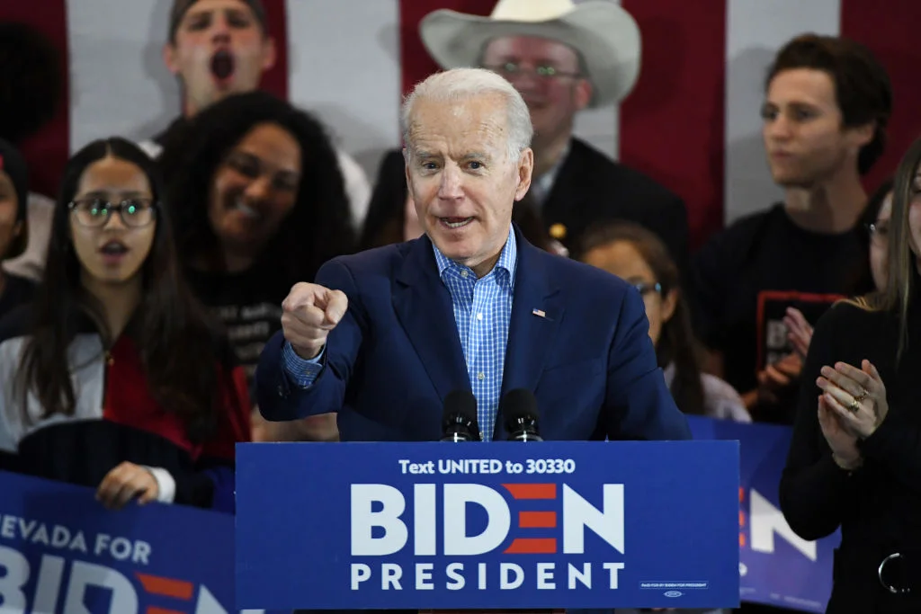 Джо Байдън отрича всички обвинения за сексуално насилие