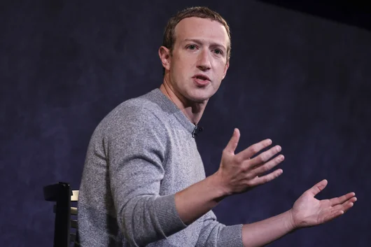 Скъпите AI ремонти върнаха Facebook към растежа