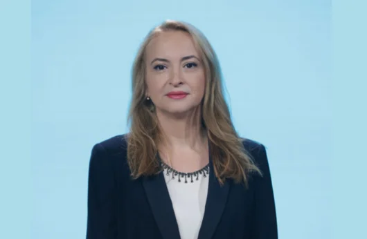 Коя е Антоанета Стефанова: "Пешката има шанс да стане царица"
