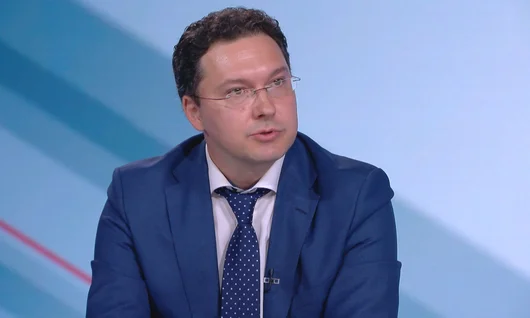 Даниел Митов е кандидатът на Борисов за премиер