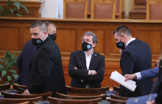 "Има такъв народ" ще води преговори с всички партии без ГЕРБ