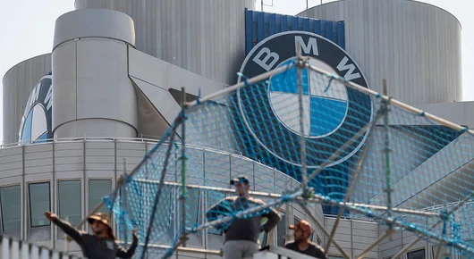 BMW съкращава 8000 служители в Германия
