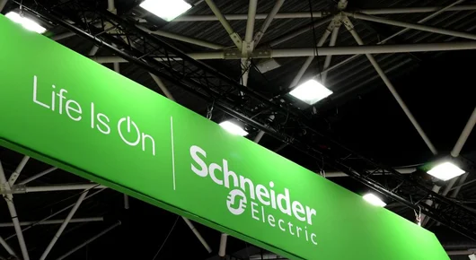 Schneider Electric преговаря за придобиването на българската Shelly Group