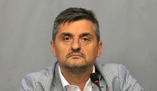 Националният съвет на БСП изключи Кирил Добрев от партията след вътрешния скандал