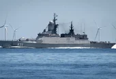 Кораб от "сенчестия флот"  на Русия предизвика огромен разлив на петрол