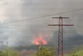 30 деца са евакуирани заради пожар във вилната зона на Мездра