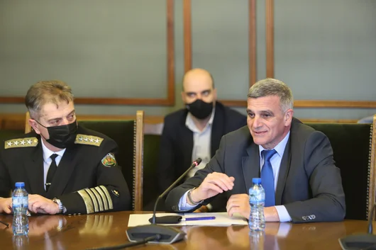 Стефан Янев: Няма струпване на войски на НАТО в България