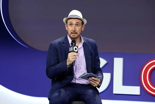 Главният редактор на Forbes беше уволнен, след като тайно взел 6 млн. долара от бизнес партньор