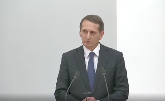 Шефът на руското външно разузнаване "присъедини"  Донецк и Луганск, Путин го назида