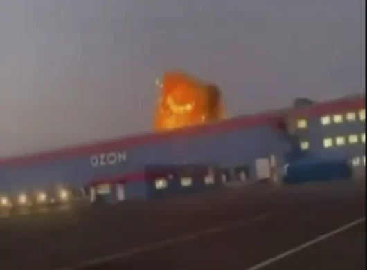 Украйна удари складове на Ozon, втория по големина онлайн магазин в Русия