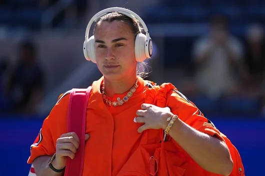 Фенове пушат марихуана на US Open. Сабаленка първо спря да играе, после ги иронизира 