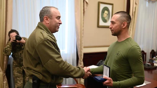Авторът на фразата "Руски военен кораб, иди на ***", получи медал