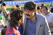 Холивудският актьор Джим  Кавийзъл влиза във филма "Стоичков – Имало едно време в България"