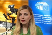 Външната министърка видя споменаването на Радев в речта на Фон дер Лайен като признание