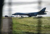 САЩ изтеглиха всички бомбардировачи от базата си в Англия след опит за атентат