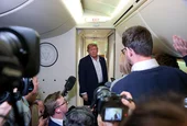 Тръмп продължава саморазправата със CNN, блокира достъпа ѝ до Air Force One