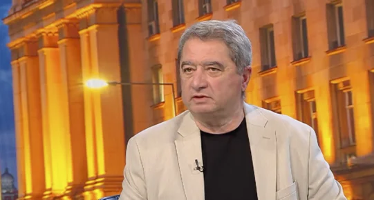 Емануил Йорданов: Ако ви се развали колата, ще искате добър автомонтьор – защо да сменяме Йотова?