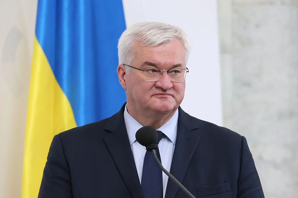 Андрий Сибиха: Русия атакува в Черно море, за да превърне глада в оръжие