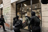 Италия изпраща 500 военни в Милано след погроми и сблъсъци с полицията