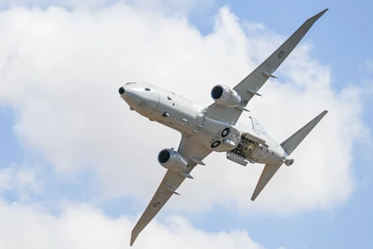 Американски военноморски самолет патрулира над Черно море