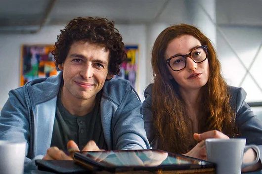 Сериалът "Алтруистите": Фалитът на Краля на криптото или "Бони и Клайд за Gen Z"