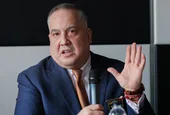 Слави Бинев е бил посредник в спор между убиеца си и проектанта на сарая на Доган в Росенец
