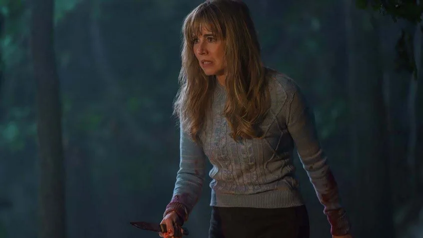 Linda Cardellini_Crystal Lake_HBO_2