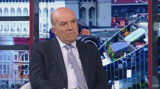 "Безпрецедентни атаки от Русия" подкопават демокрацията. Говори външният министър Николай Милков