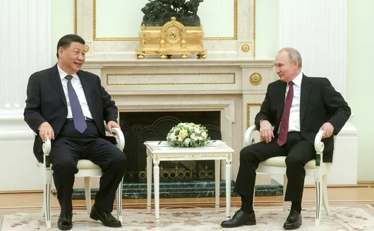 Си Дзинпин предсказа победа на Путин на изборите през 2024, още преди той да се е кандидатирал