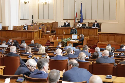 Правителството ще обявява извънредна епидемична обстановка, глобите се запазват