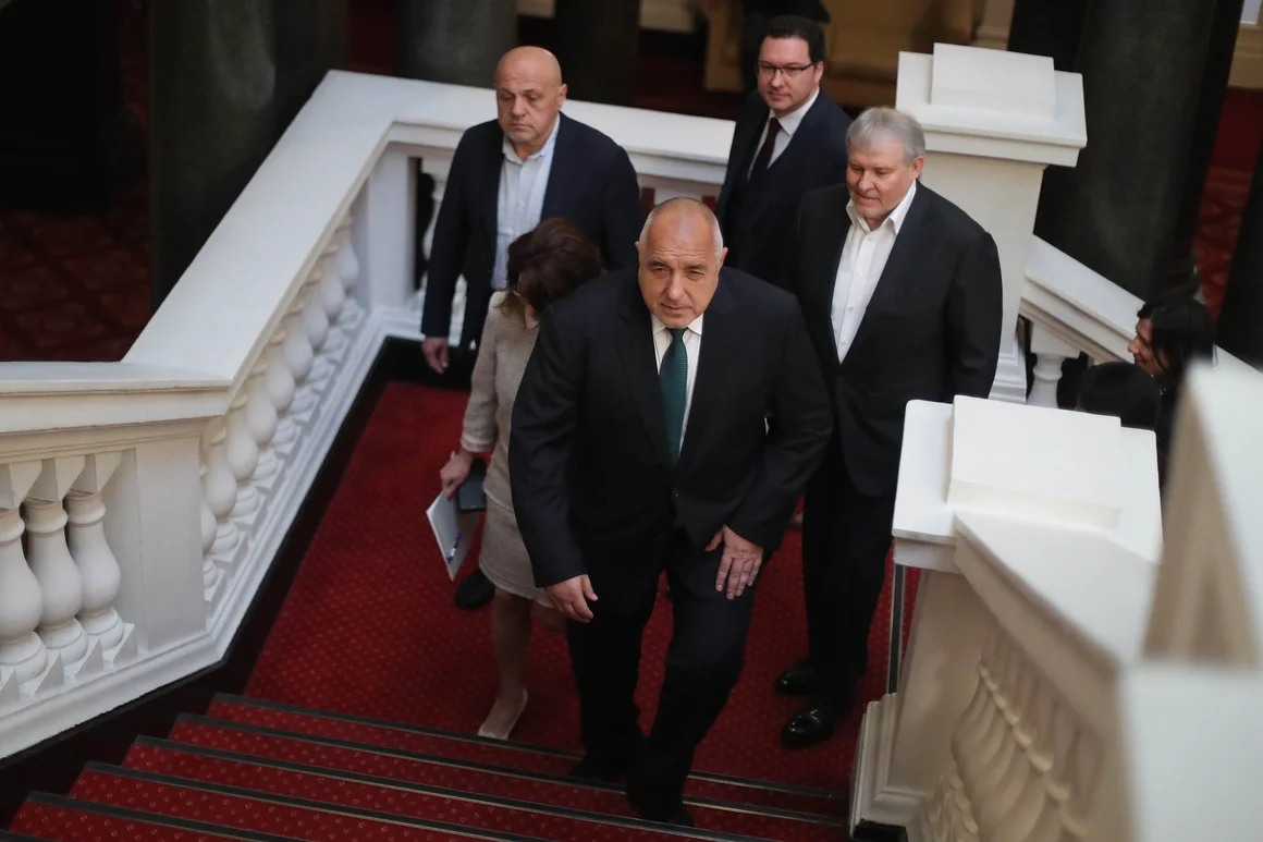 Парламентът иска обяснения от посолството на Украйна и службите за сайта "Миротворец"  