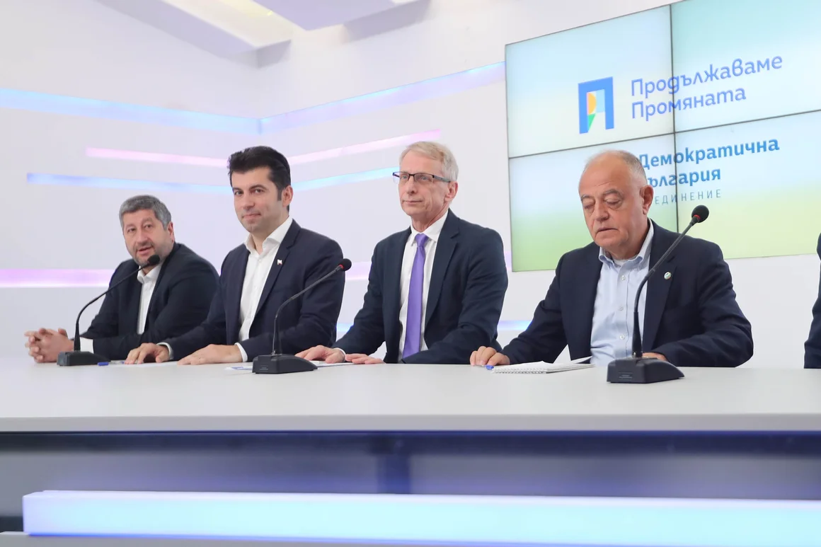 ПП-ДБ предлагат проектокабинет "Денков"- този път без Кирил Петков