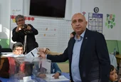 Задържан е и кметът на Кърджали Ерол Мюмюн - заместник на Пеевски в ДПС