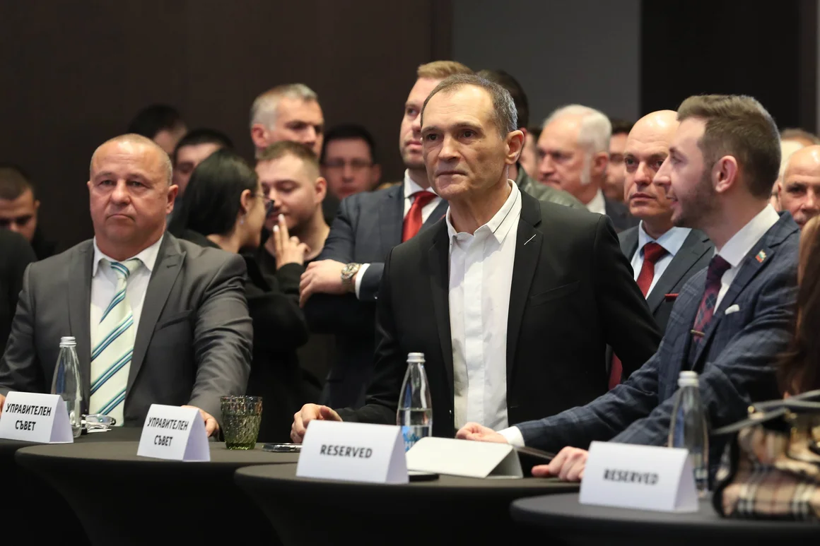 Божков си направи нова партия с Максим Генчев, екс кмета на Калофер и бивш сътрудник на Андрей Гюров