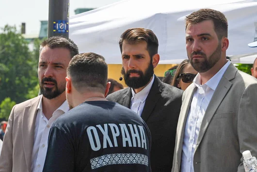 Слави Василев декларира подкрепа за "Шествието за семейството" от трибуната на НС