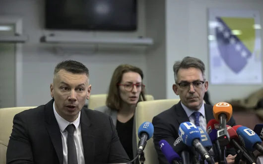 Арестуваха ключов босненски министър за корупция