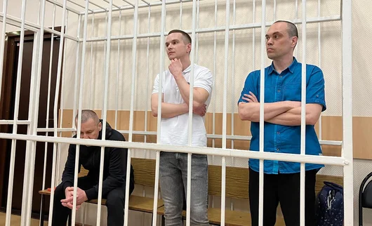 Русия праща адвокатите на Навални в наказателна колония