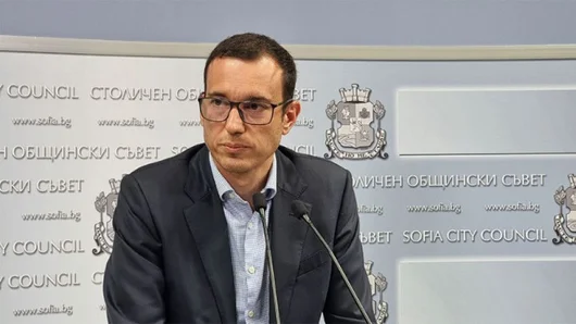 Терзиев готви нови попълнения и "структурни промени" в Столичната община