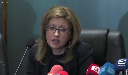 Емилия Русинова, свързвана с „Осемте джуджета“, временно застава начело на СГП
