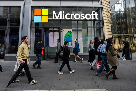 Хакерска атака срещу Microsoft засегна Агенцията за ядрени оръжия на САЩ
