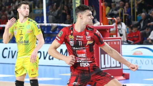Отборът на Алекс Николов ще играе за титлата на Италия